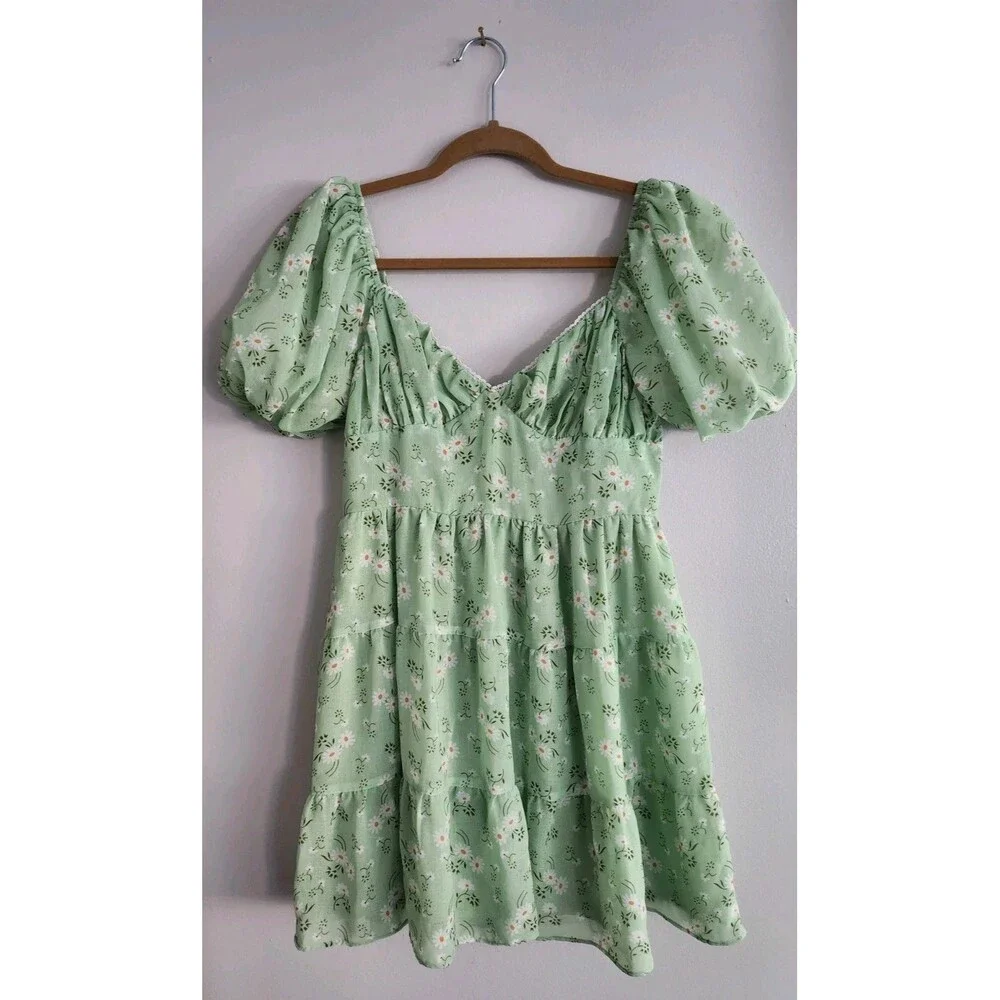 princess polly green dress with flowers | Dresses | Princess Polly Emery Daisy Print Mini Size 6 COLOR-Gold